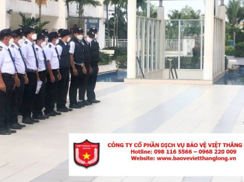 Từ Truyền Thống Đến Hiện Đại: Ngành Dịch Vụ Bảo Vệ Đang Thay Đổi Ra Sao?