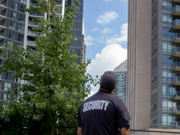 Dịch Vụ Bảo Vệ Tòa Nhà  & Chung Cư